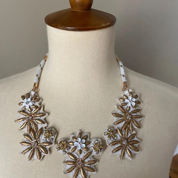 J. Crew Golden Blossom Statement Necklace - Picture 6 of 6